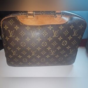 Louis Vuitton bag Authentic